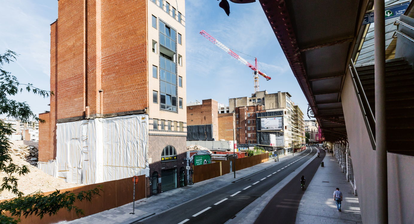 Een beeld van de Pelikaanstraat naast het Centraal station in Antwerpen.