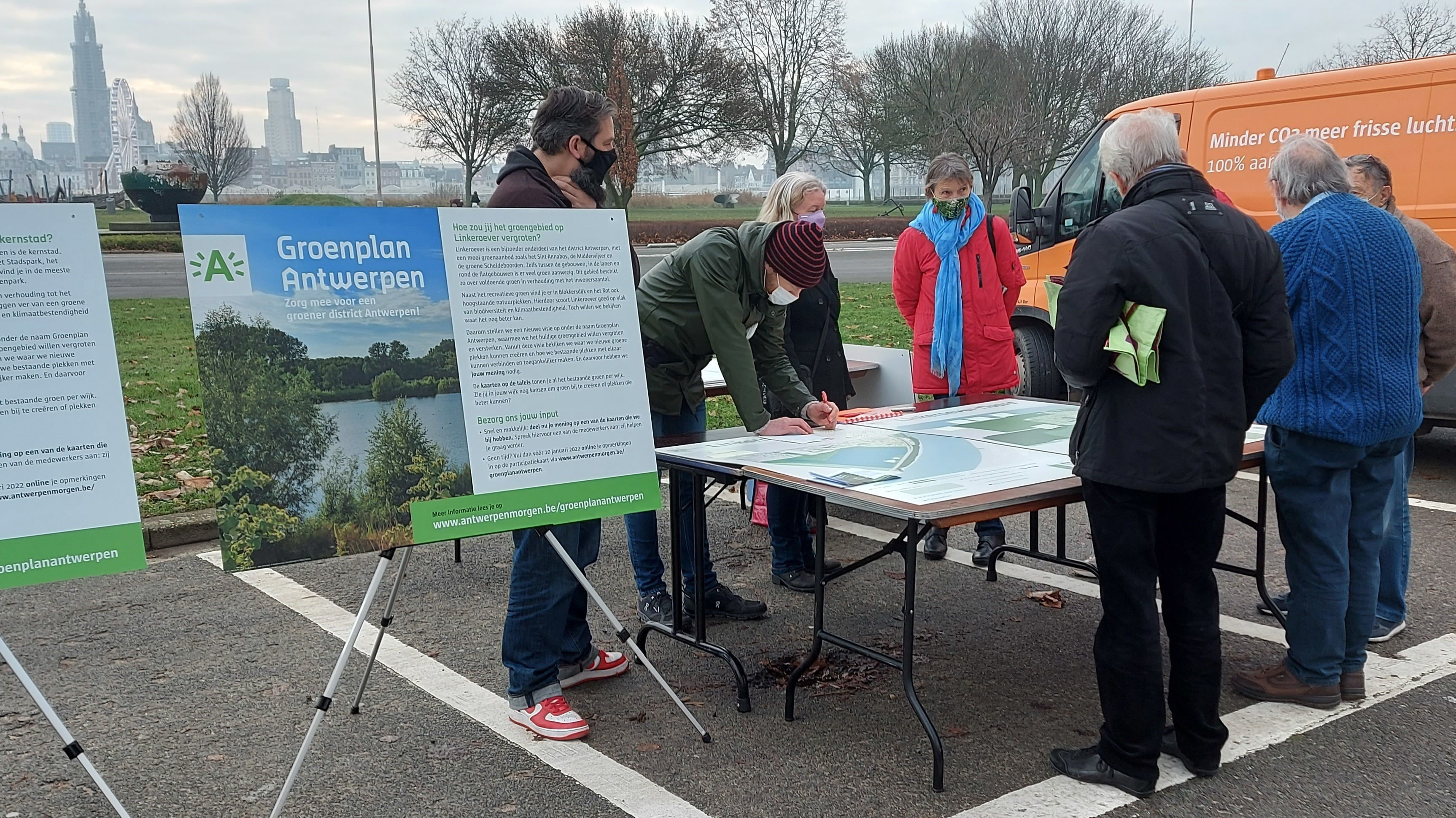 Sfeerbeeld van de participatietour in Linkeroever.