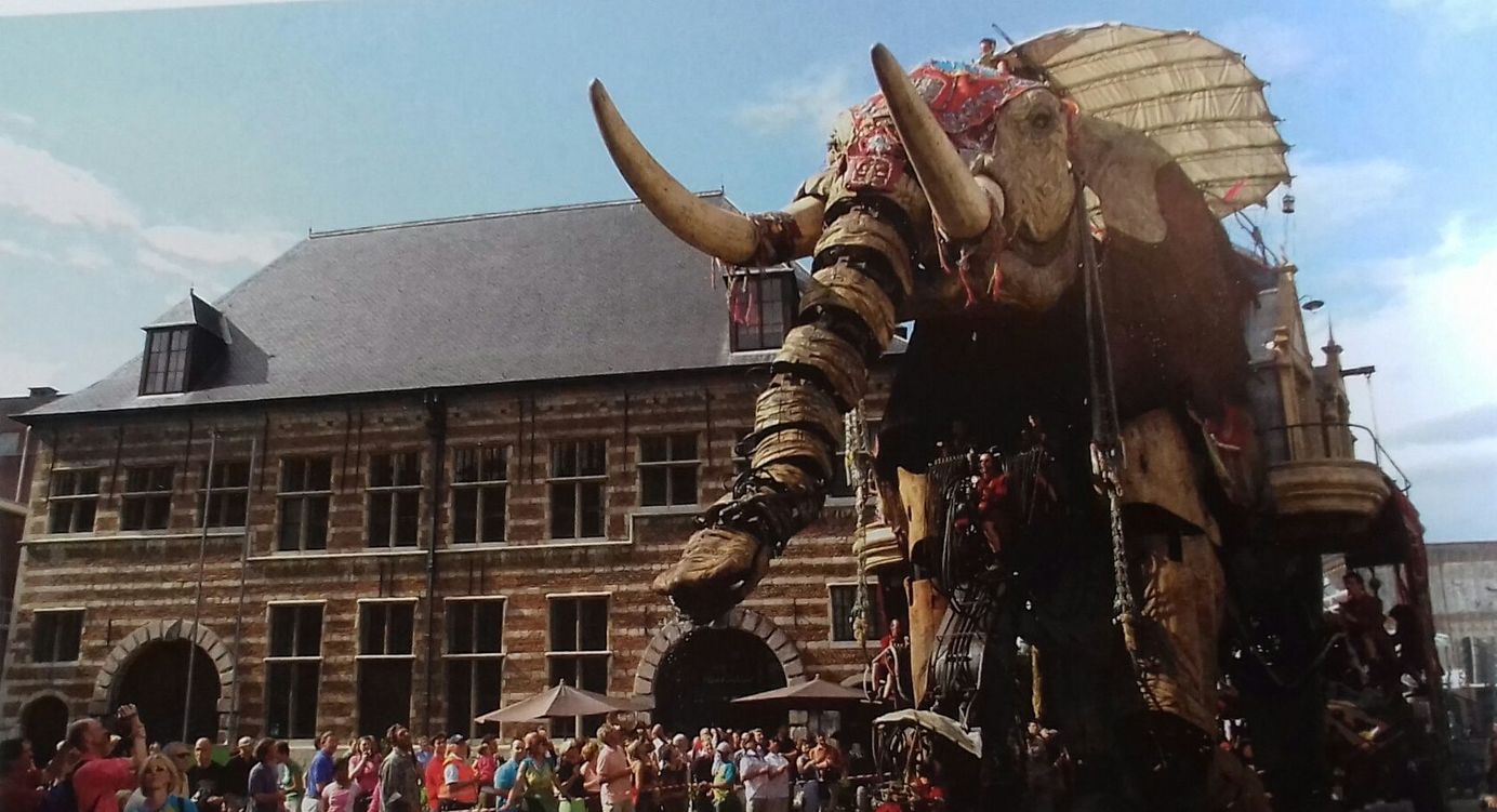 Antwerpen '93: Zomer van Antwerpen zet minder bekende wijken van Antwerpen op de kaart.