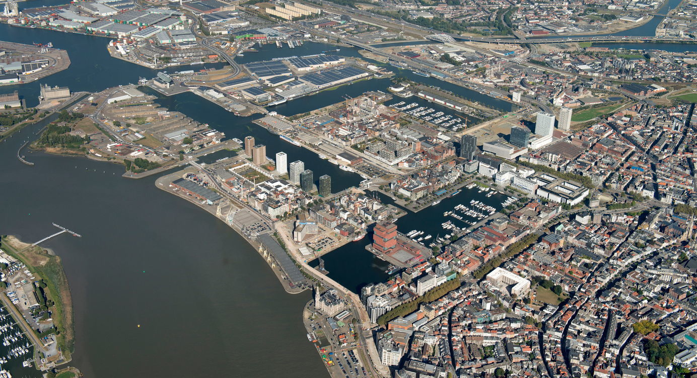 Luchtfoto stad Antwerpen, zone Eilandje
