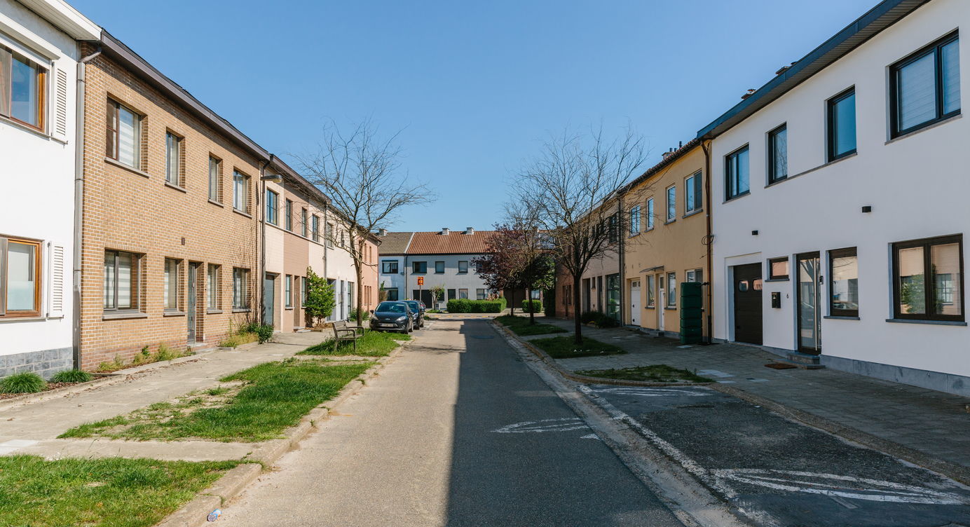 Beeld van de Aziëlaan voor de start van de werken