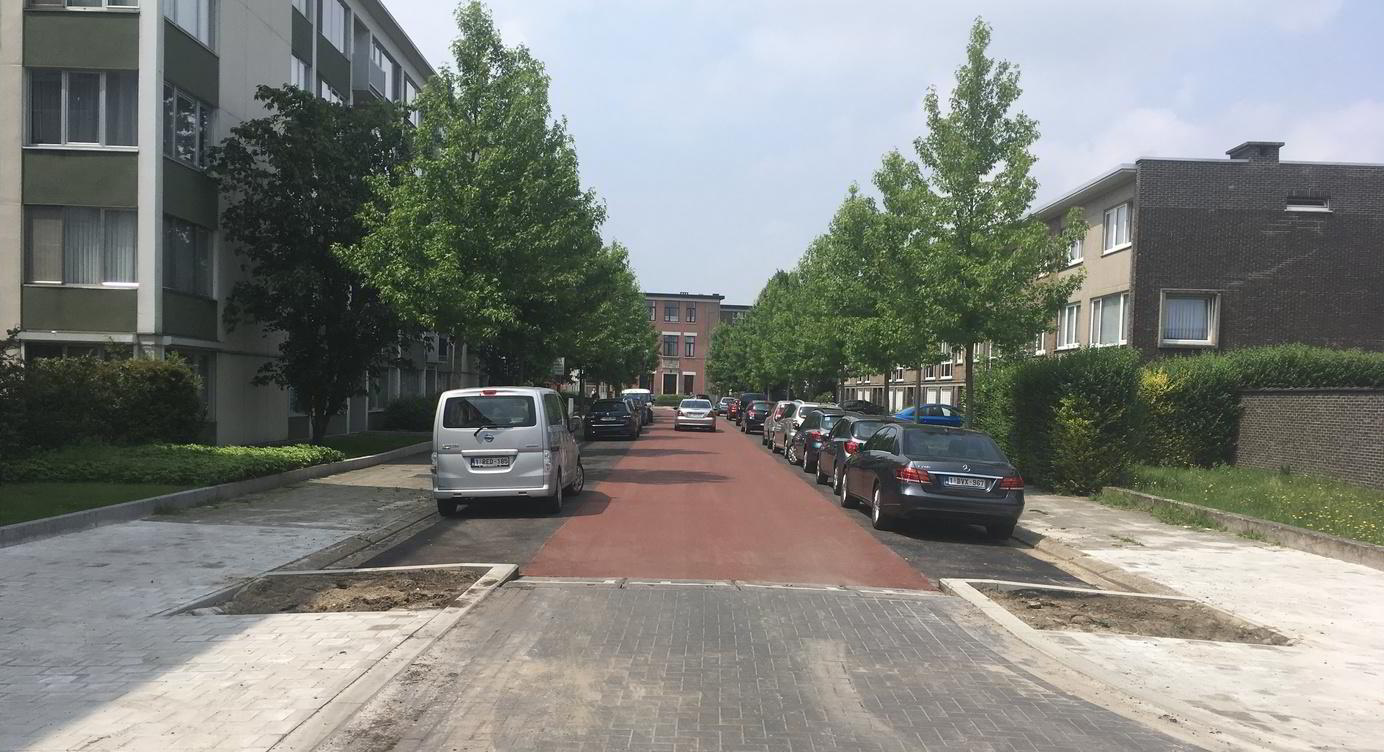 Zowel de Luchtvaartstraat als de Alfred Oststraat zijn beide ingericht als fietsstraat.  Ze maken deel uit van de Districtenroute.