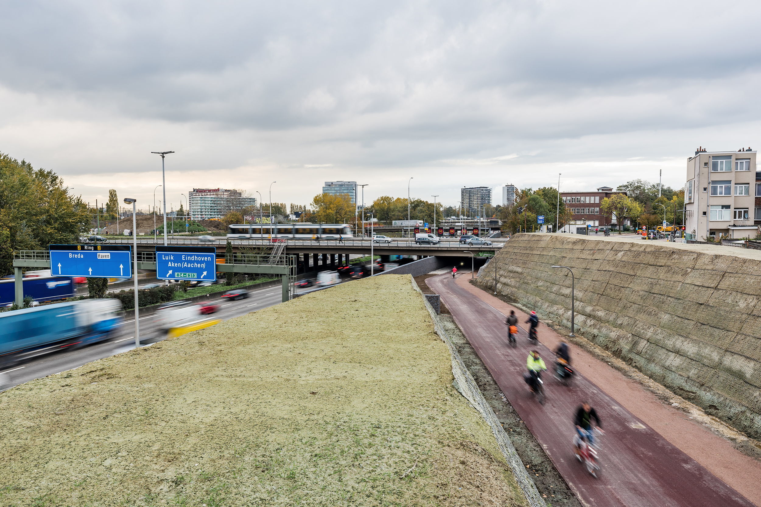 Persbericht effecten verhoogde groene berm langs Ringfietspad