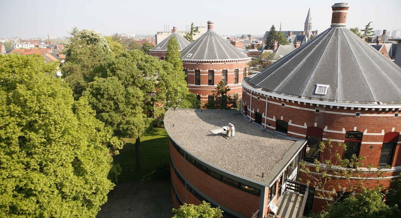 De paviljoenen van de Stuivenbergsite.