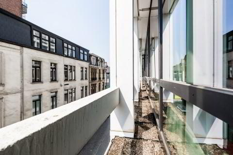 thumb_09_appartementLeonS_(c)Lucid (12) (Mobile).jpg